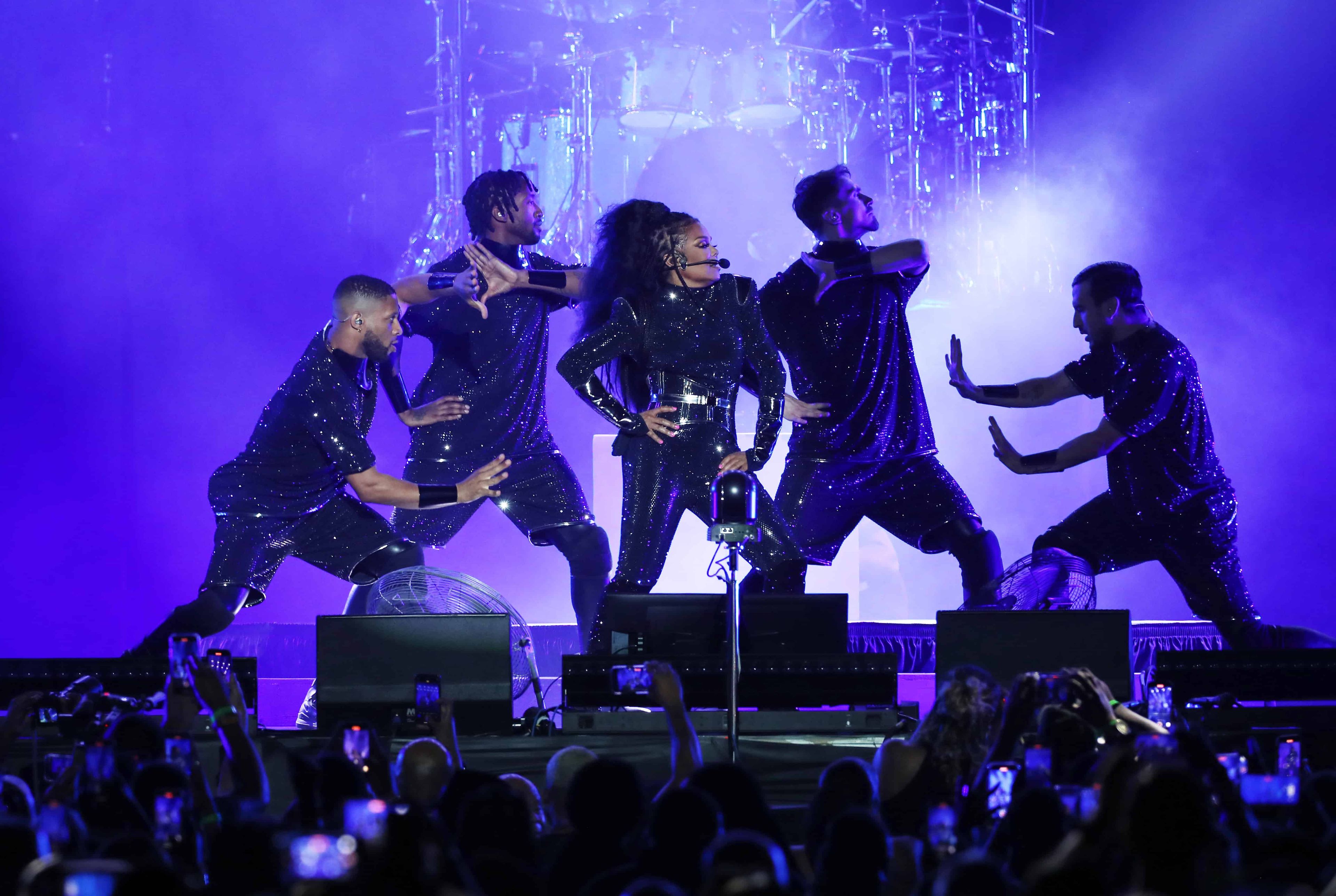 Janet Jackson Extends ‘Together Again' Tour; TLC Opening Act