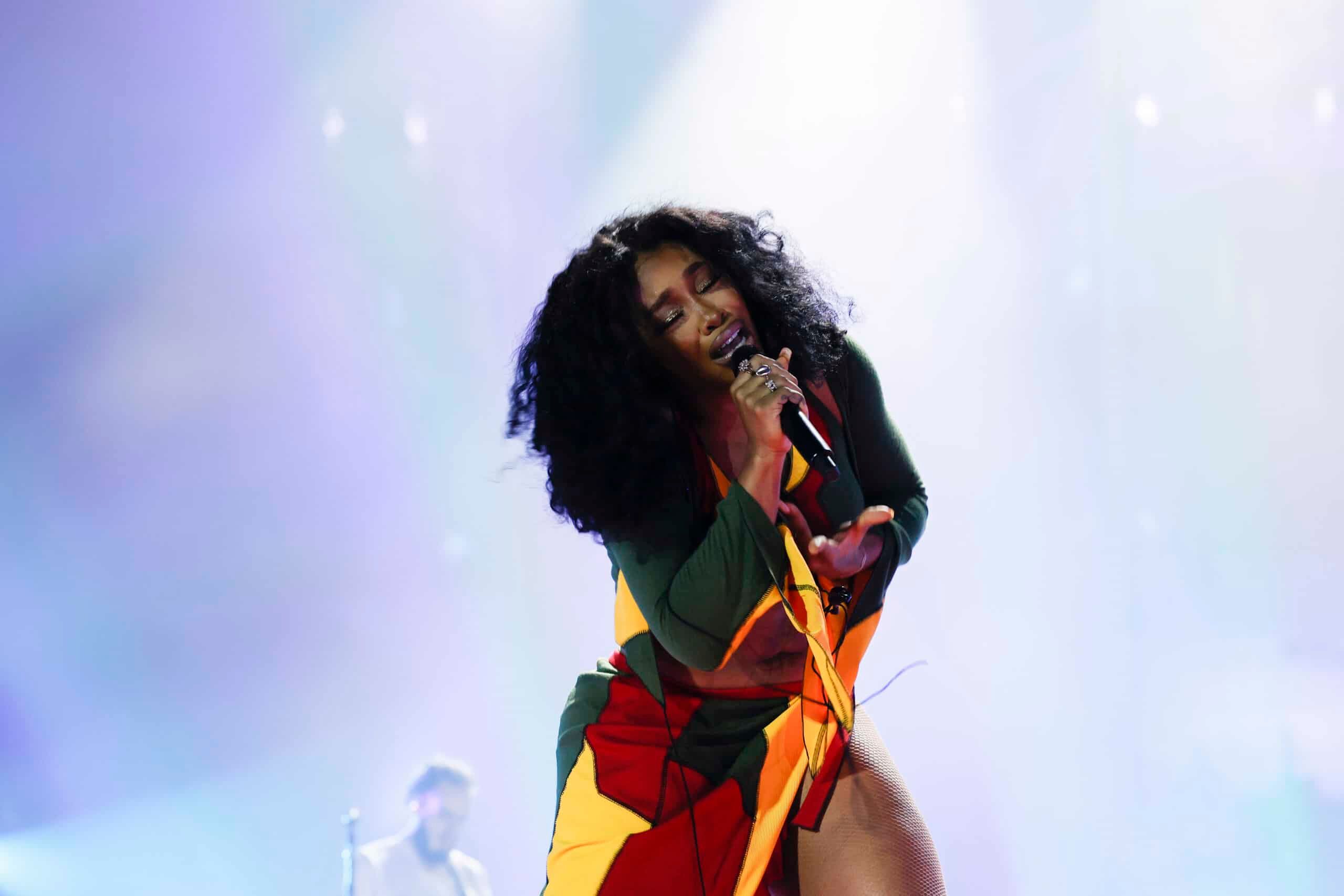 Grammy's CEO Believes SZA Can Win Album Of The Year
