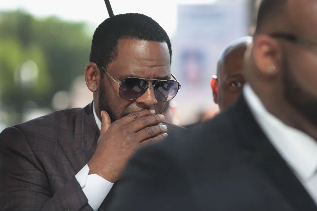 R.Kelly Shares His Thoughts On Diddy's Sex Trafficking Allegations